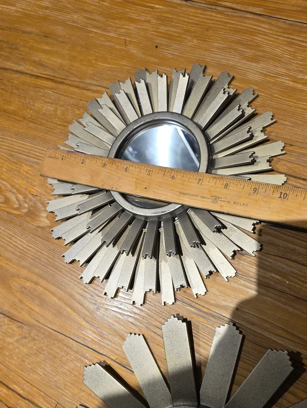 Plastic Sunburst Wall Mirrors — Silver/Gold/Gray Decorative Set